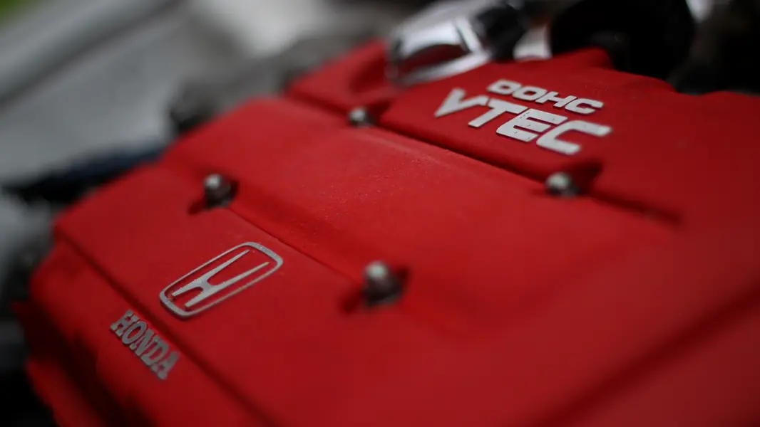 Chi tiết về công nghệ VTEC/i-VTEC của Honda.