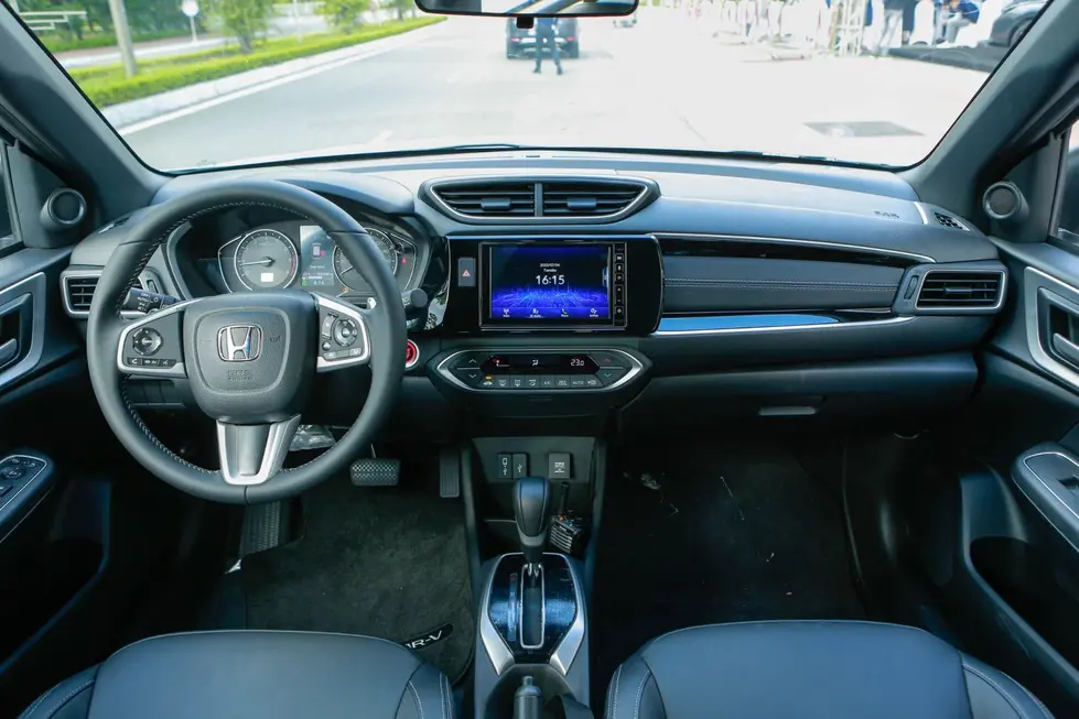 Không gian nội thất rộng rãi và tiện nghi cho gia đình trong Honda BR-V.
